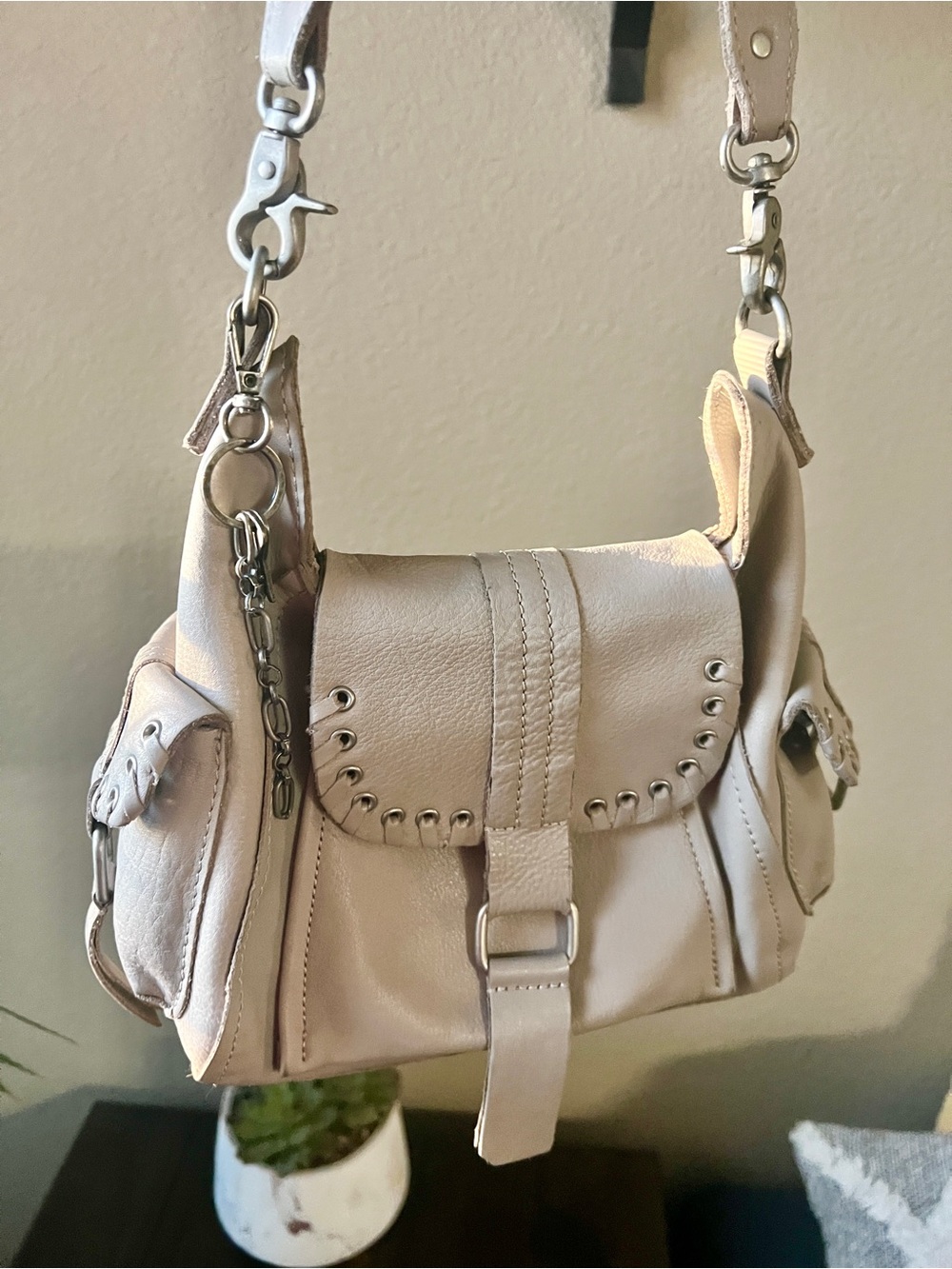 Free People Leather Shoulder Bag in Light Beige